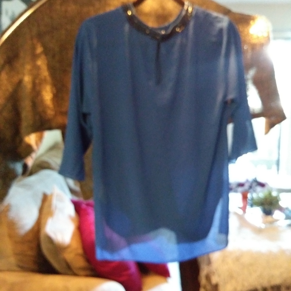 Blue blouse - Picture 2 of 2